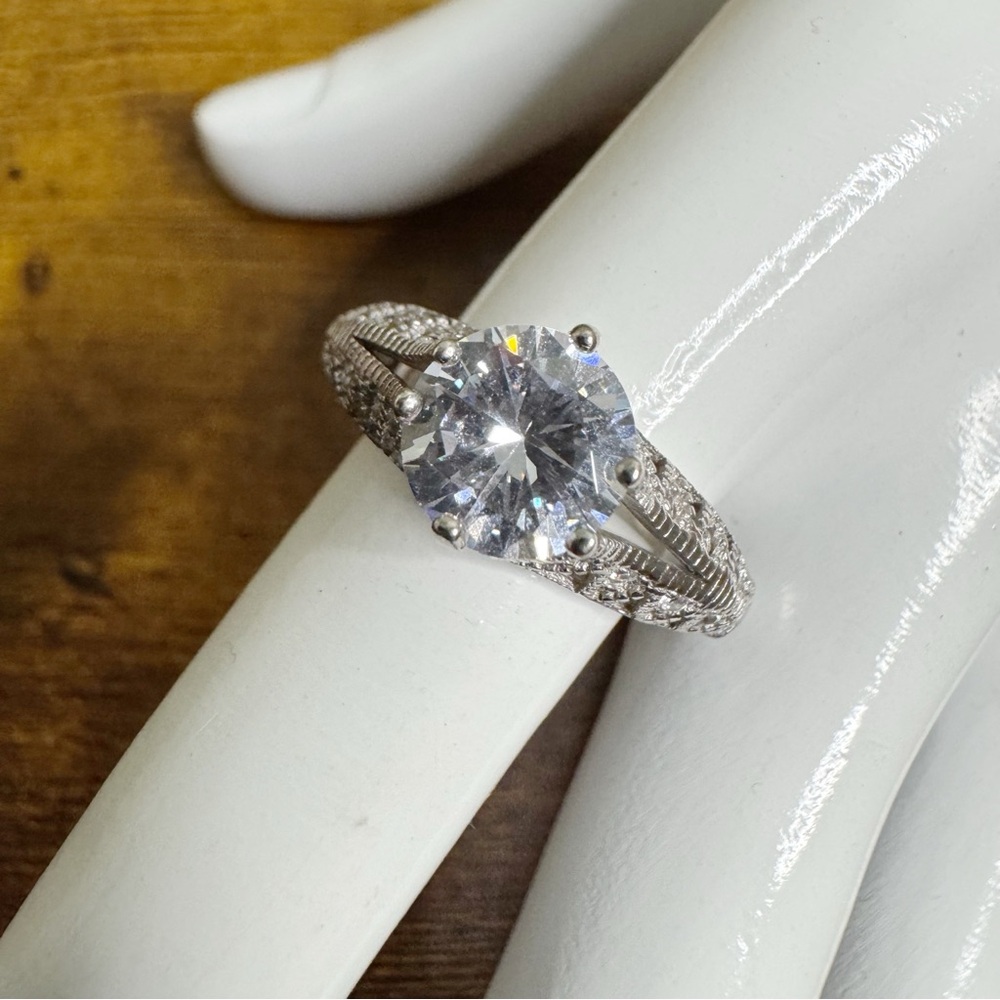 Silver Split Shank CZ Solitaire Engagement Ring size 9